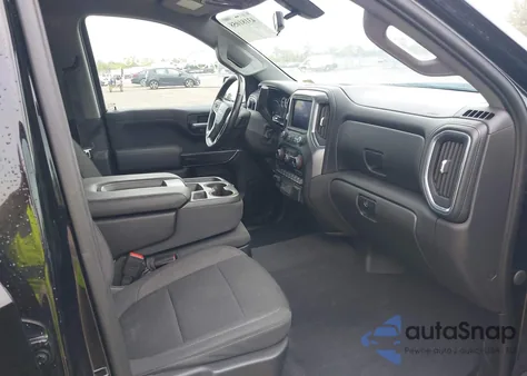 2021 Chevrolet Silverado 1500 z USA, uszkodzony, nr VIN 3GCUYDET7MG262944